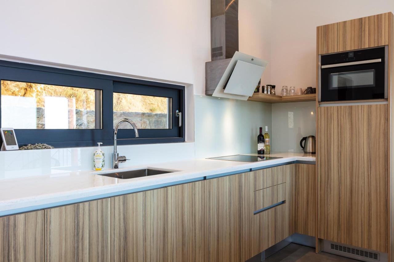 Villa Sea-Esta, Adults Only Sellia  Экстерьер фото